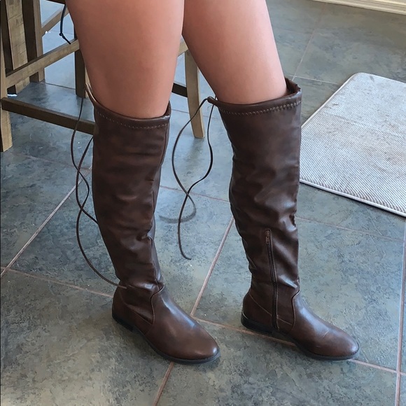 Thigh high boots - Picture 2 of 3